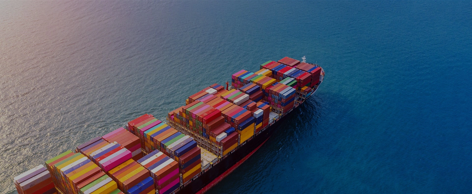 Alcance global, precisión multimodal